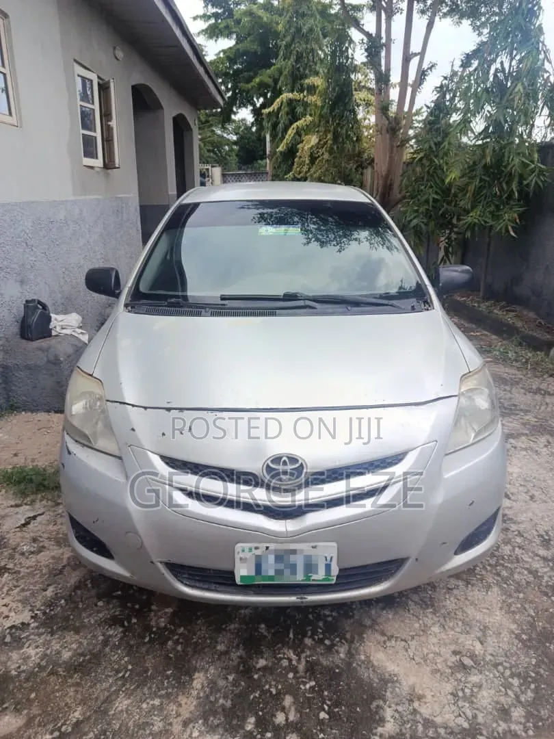 Toyota Yaris 2008 Silver
