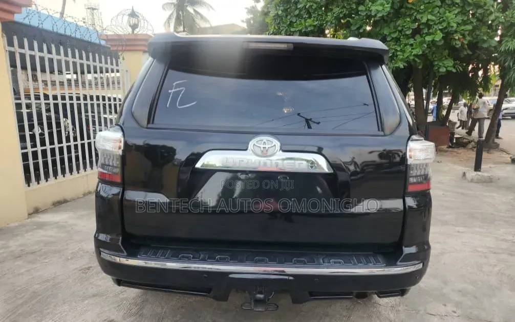 Toyota 4-Runner 2014 Black