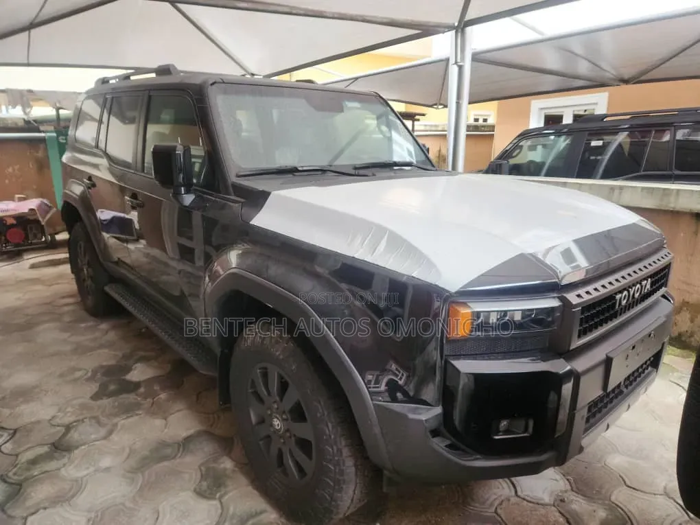 New Toyota Land Cruiser Prado 2025 Black