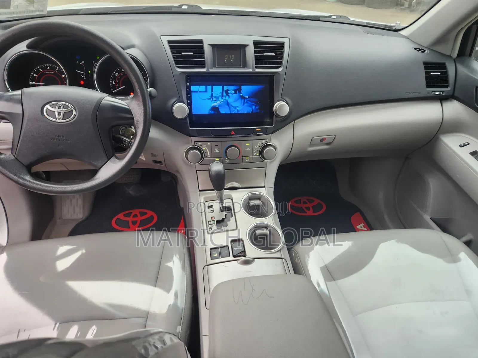 Toyota Highlander Sport 2010 Silver