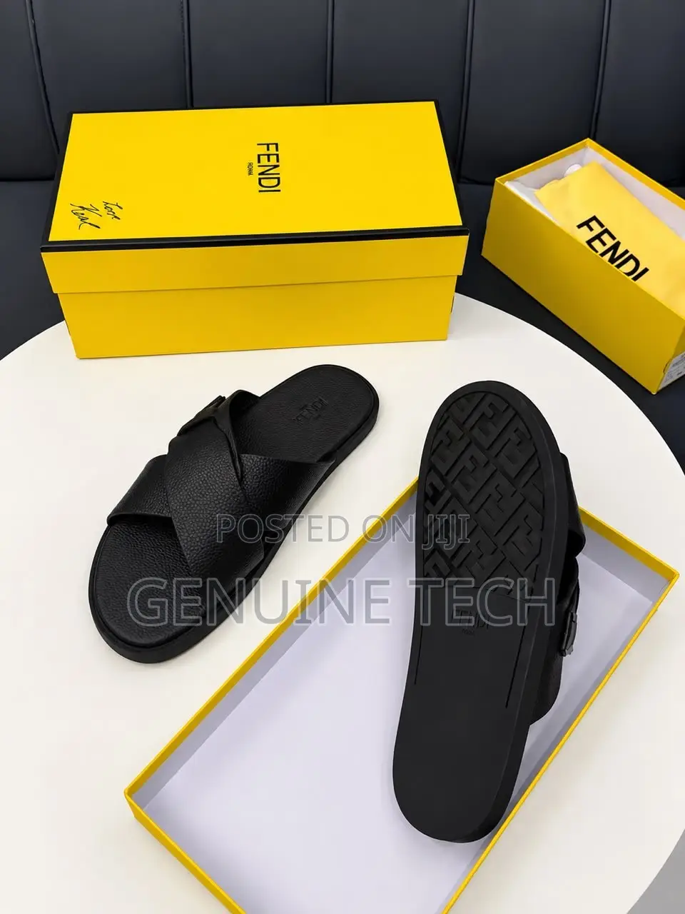 Quakity Fendi Slippeee