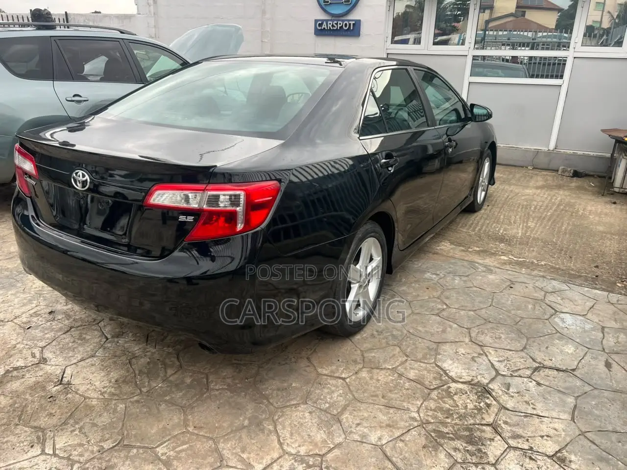 Toyota Camry SE 4dr Sedan (2.5L 4cyl 6A) 2014 Black