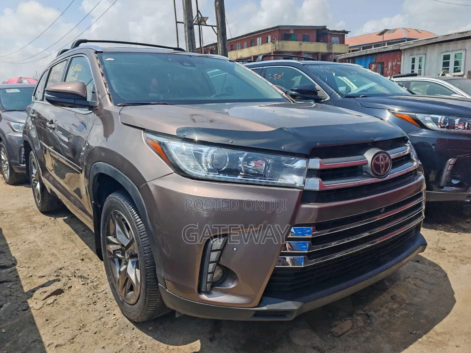 Toyota Highlander 2018 Brown