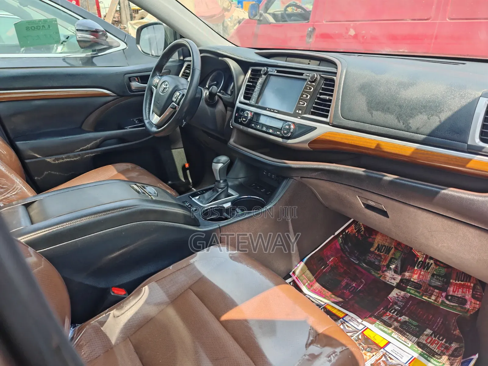 Toyota Highlander 2018 Brown