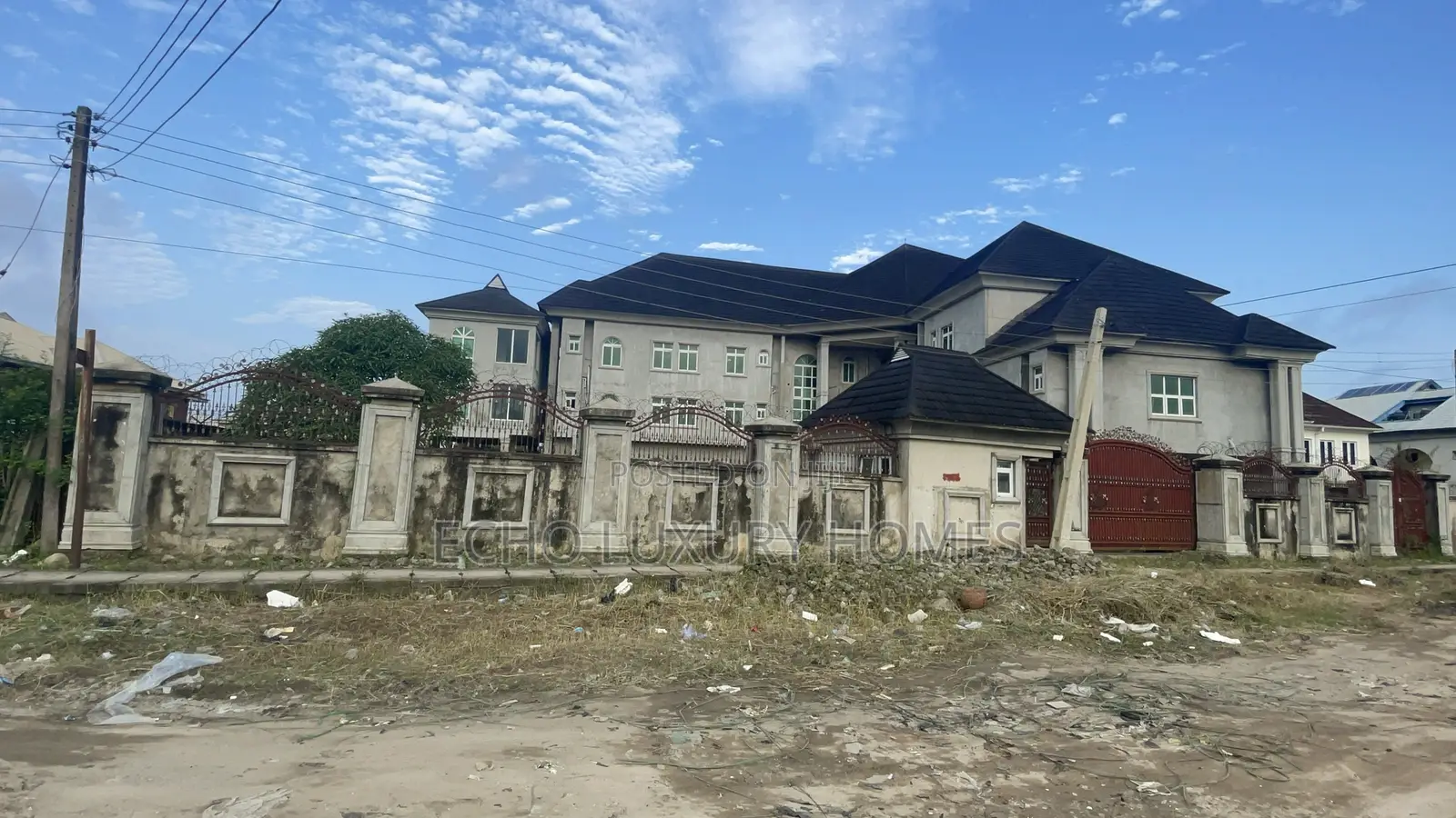 20bdrm Maisonette in Festac for sale