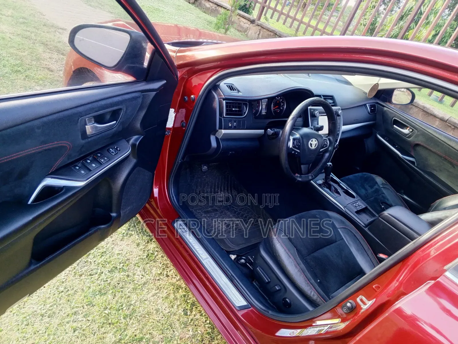 Toyota Camry XSE V6 4dr Sedan (3.5L 6cyl 6A) 2016 Red