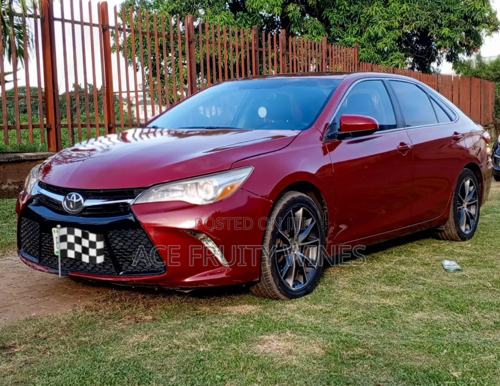 Toyota Camry XSE V6 4dr Sedan (3.5L 6cyl 6A) 2016 Red