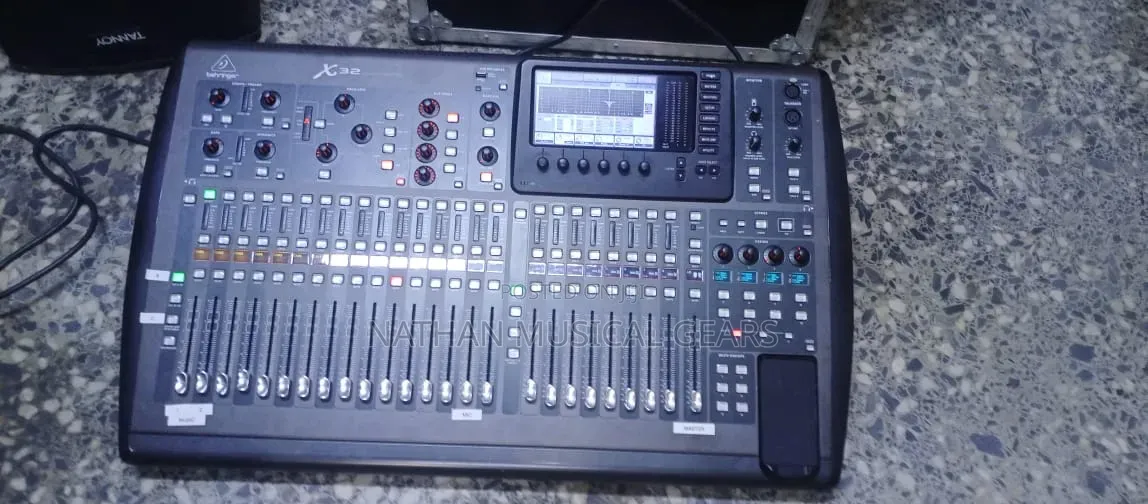 Behringer X32 Digital Mixer