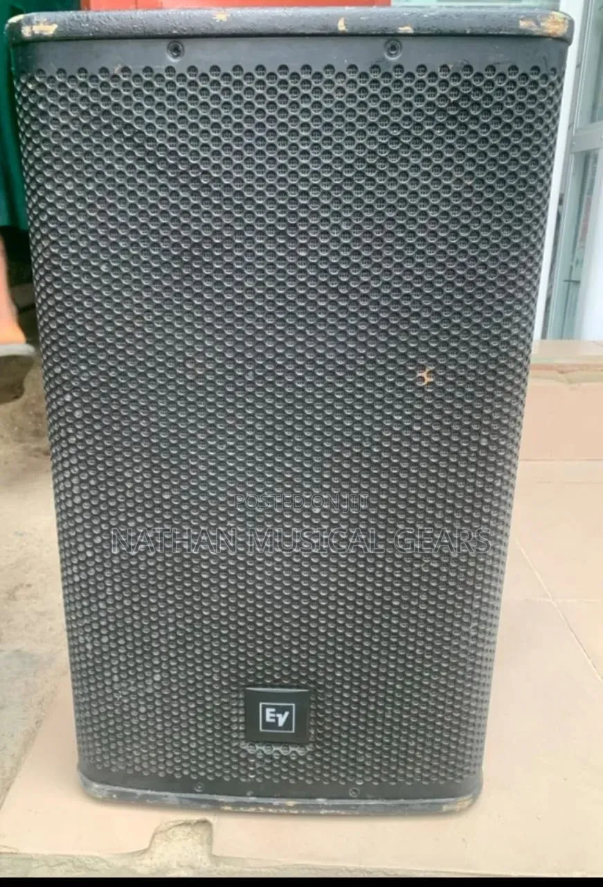 EV ELX112P 12" Powered Speaker