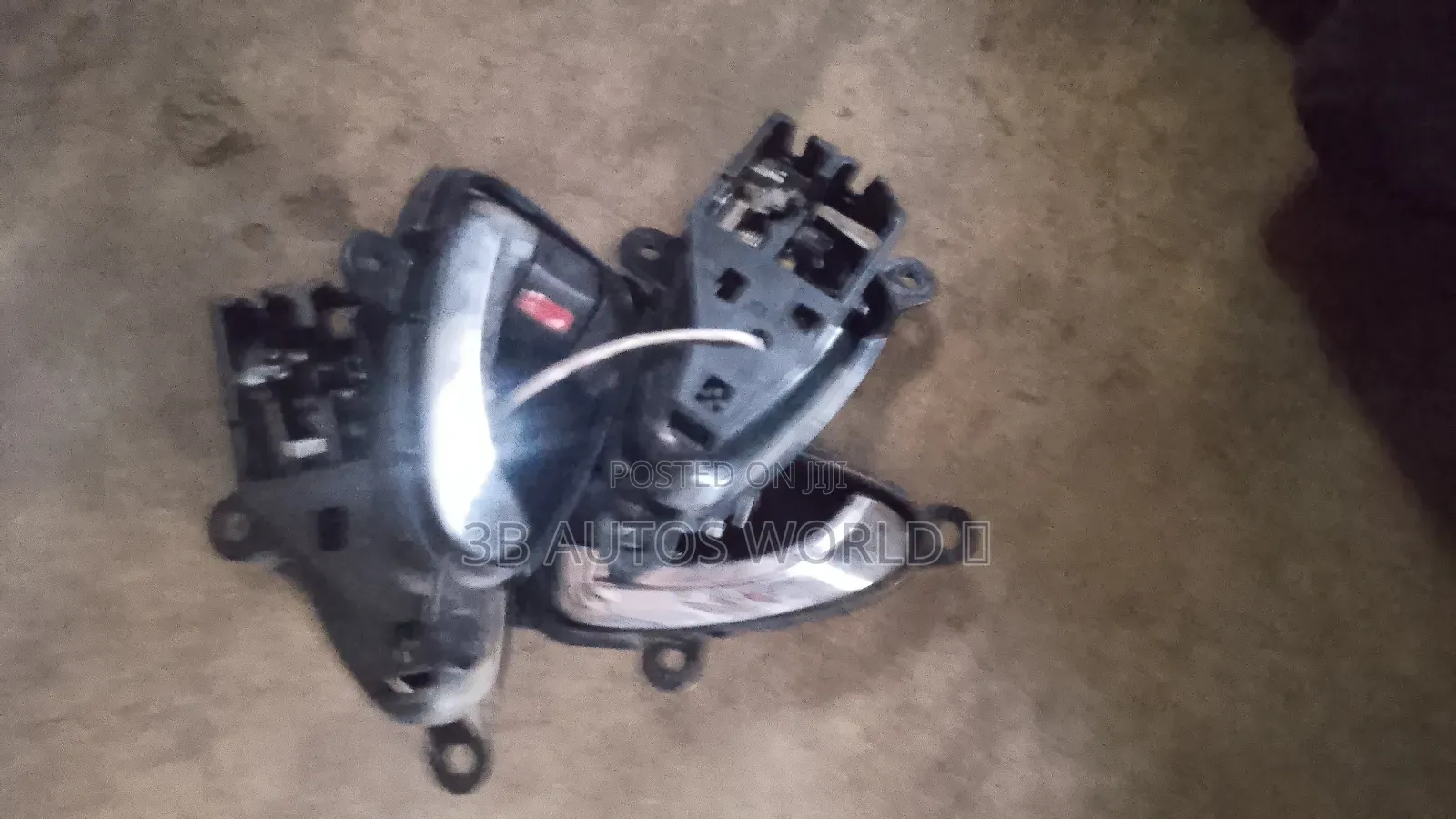 Inner Door Opener for Toyota RAV4