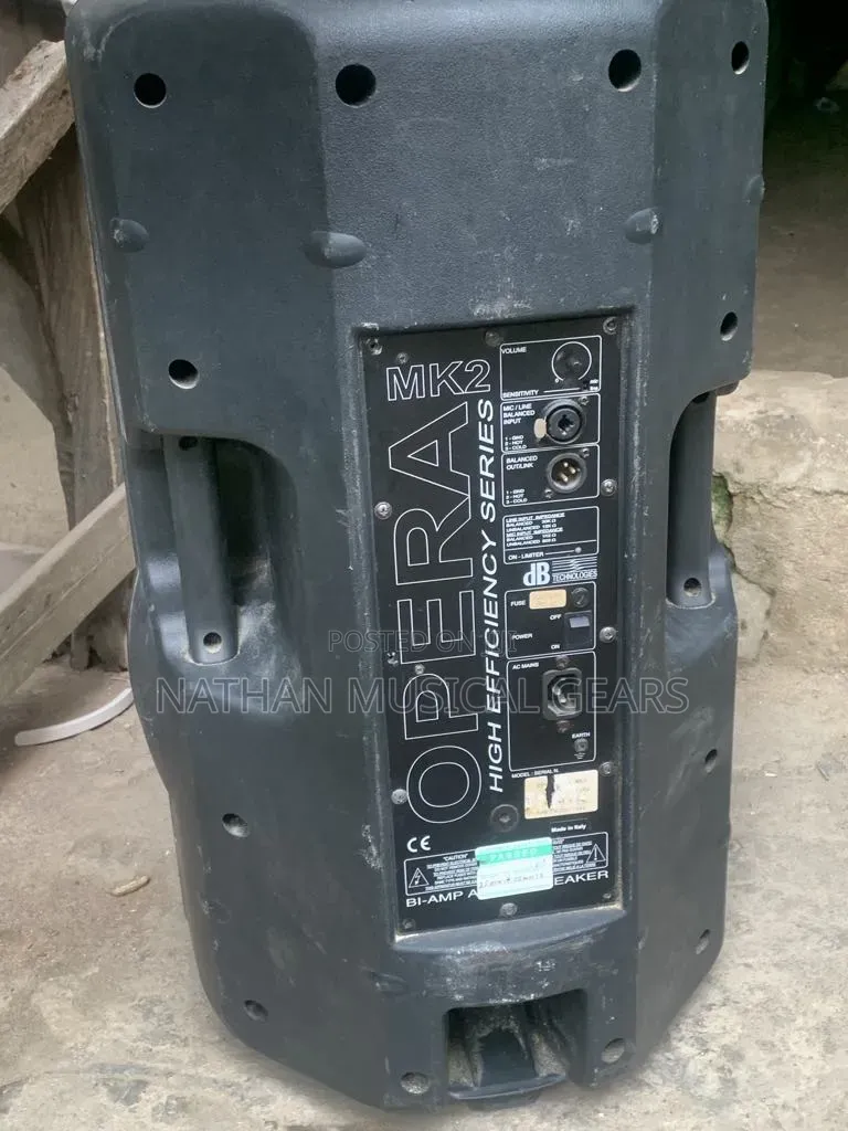 dBTechnologies OPERA 12 MK2 – 12" Powered Speaker