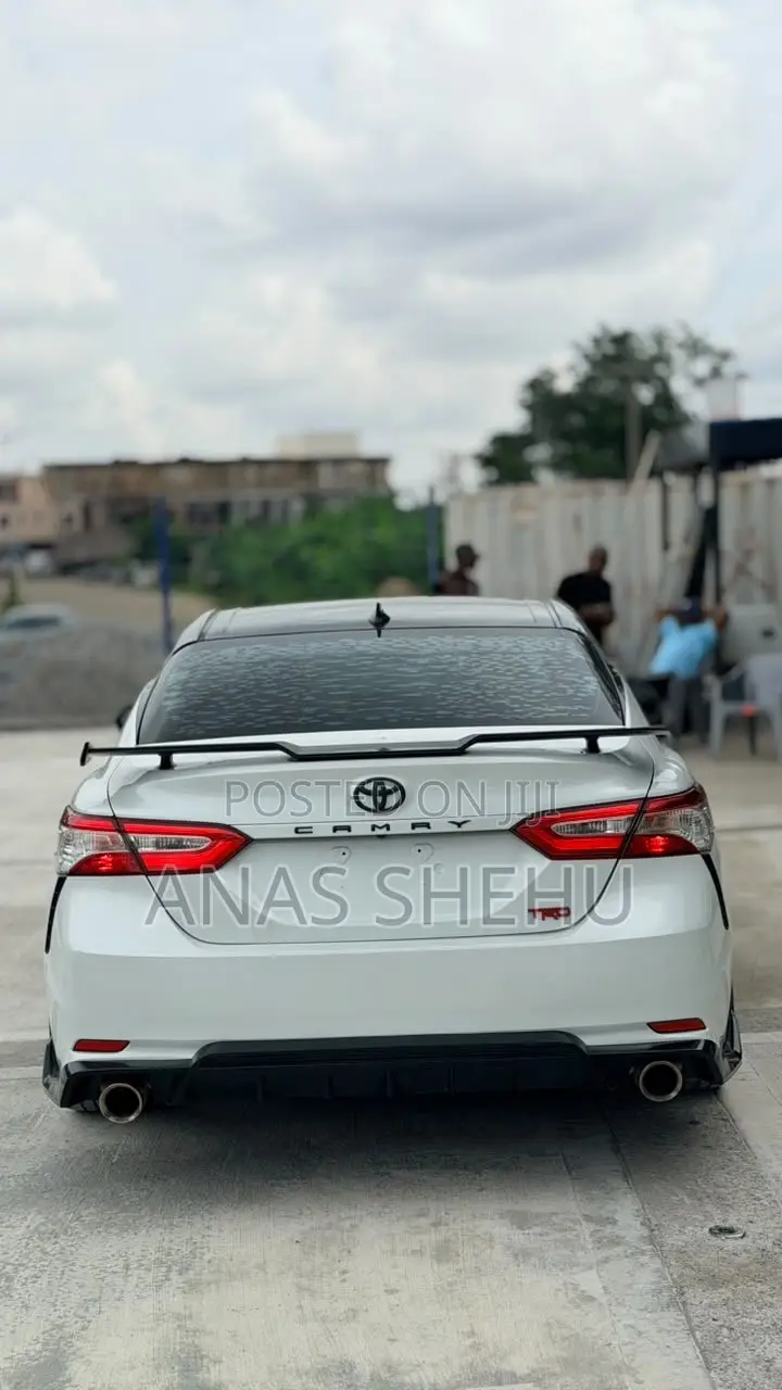 Toyota Camry TRD V6 FWD 2020 White