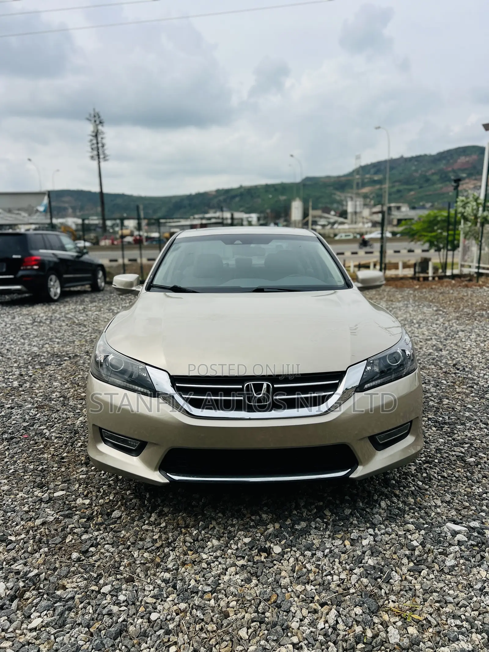 Honda Accord EX-L 4dr Sedan FWD (2.4L 4cyl 2A) 2013 Gold
