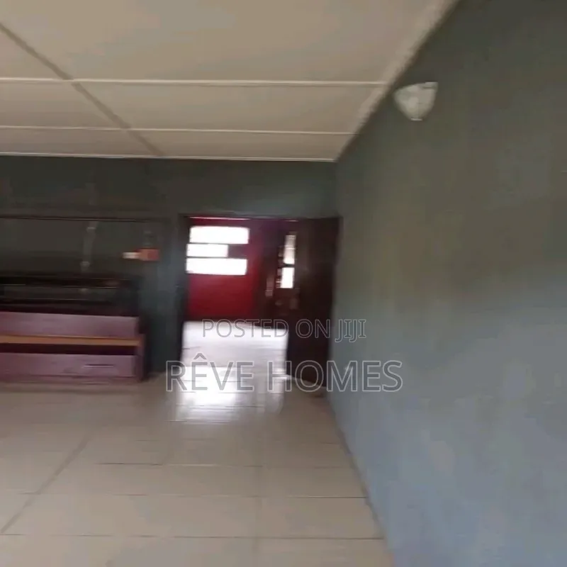 3bdrm Block of Flats in Ifako-Gbagada for rent