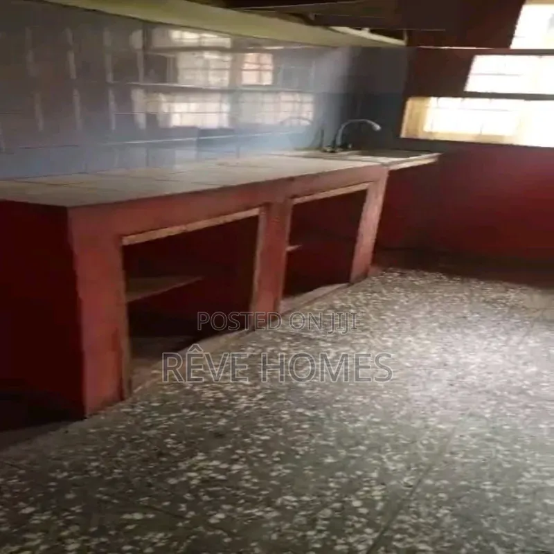 3bdrm Block of Flats in Ifako-Gbagada for rent