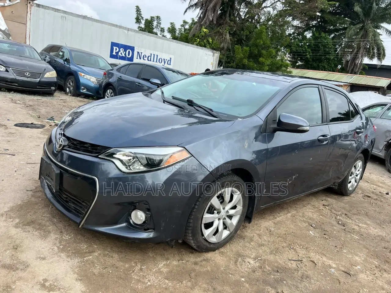 Toyota Corolla 2015 Gray