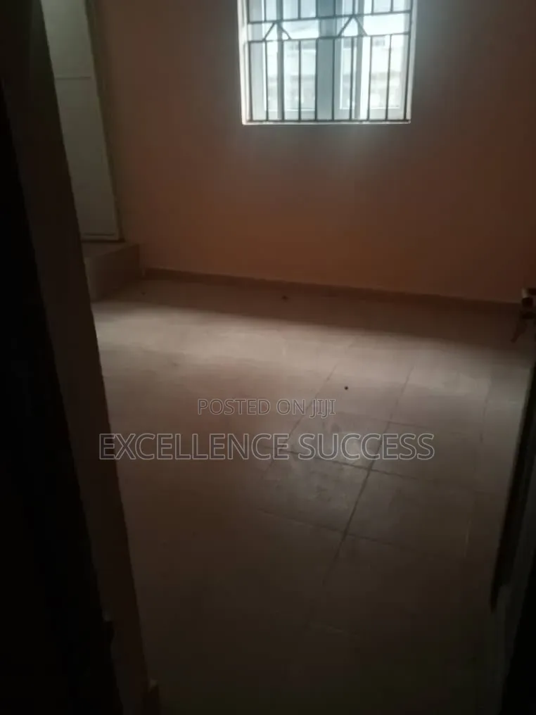 3bdrm Block of Flats in Igando New Town for rent