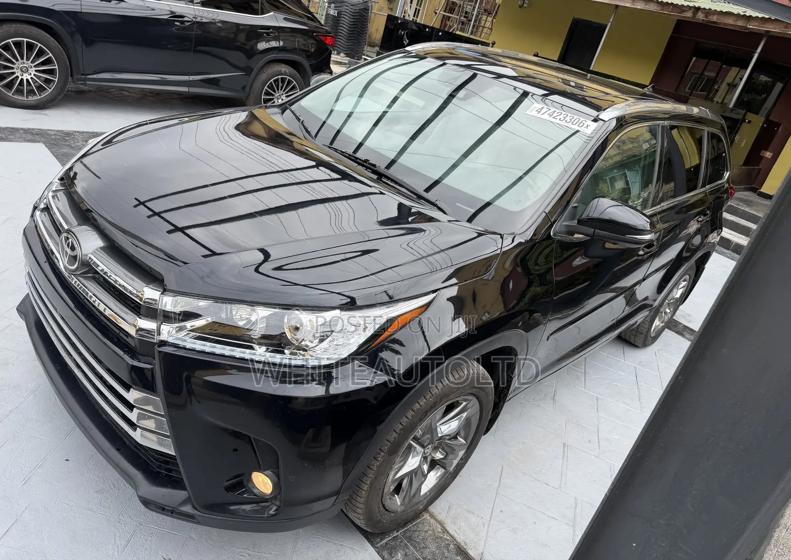 Toyota Highlander Limited Platinum 4x4 V6 (3.5L 6cyl 8A) 2018 Black