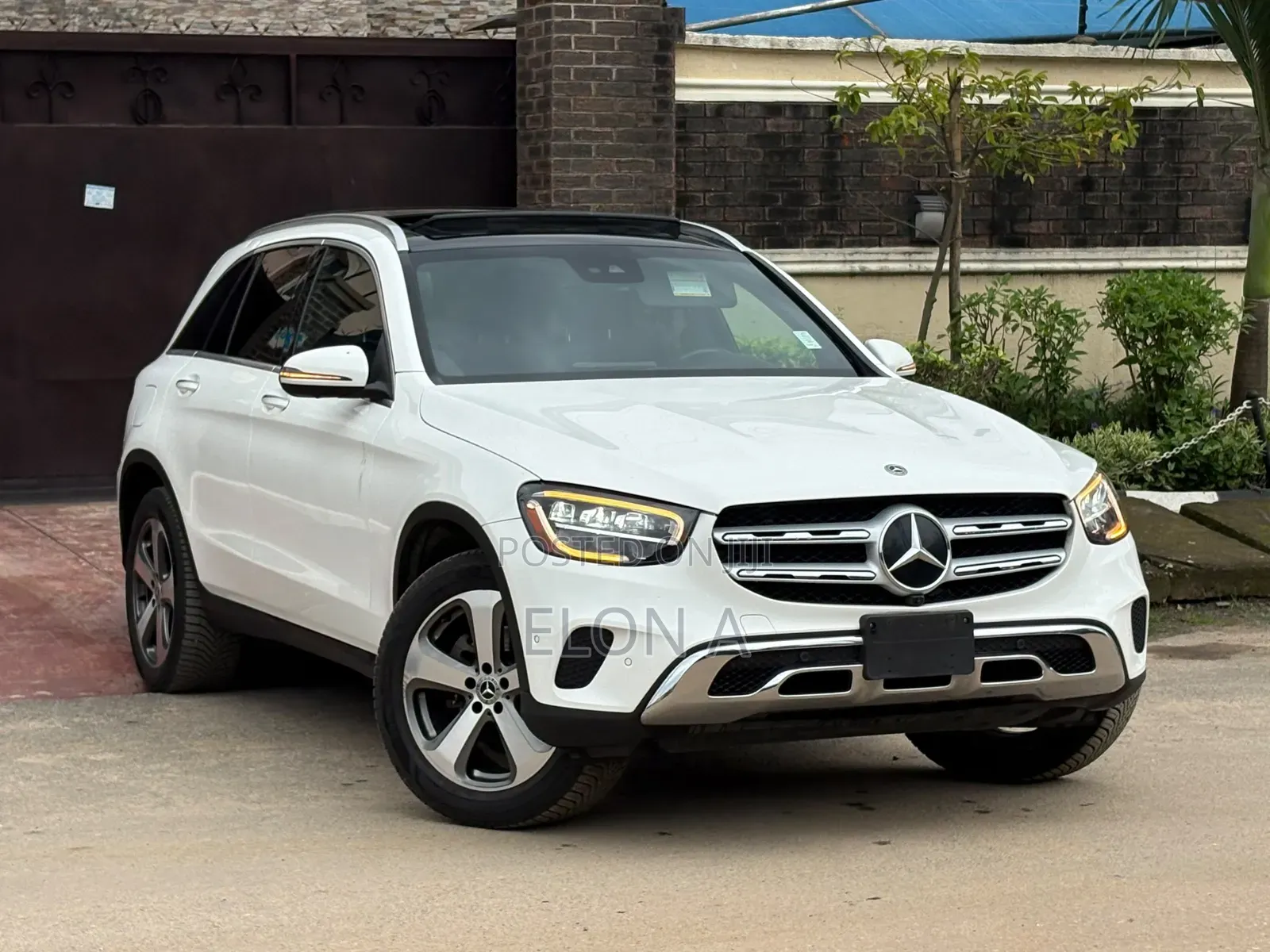 Mercedes-Benz GLC-Class 2022 White