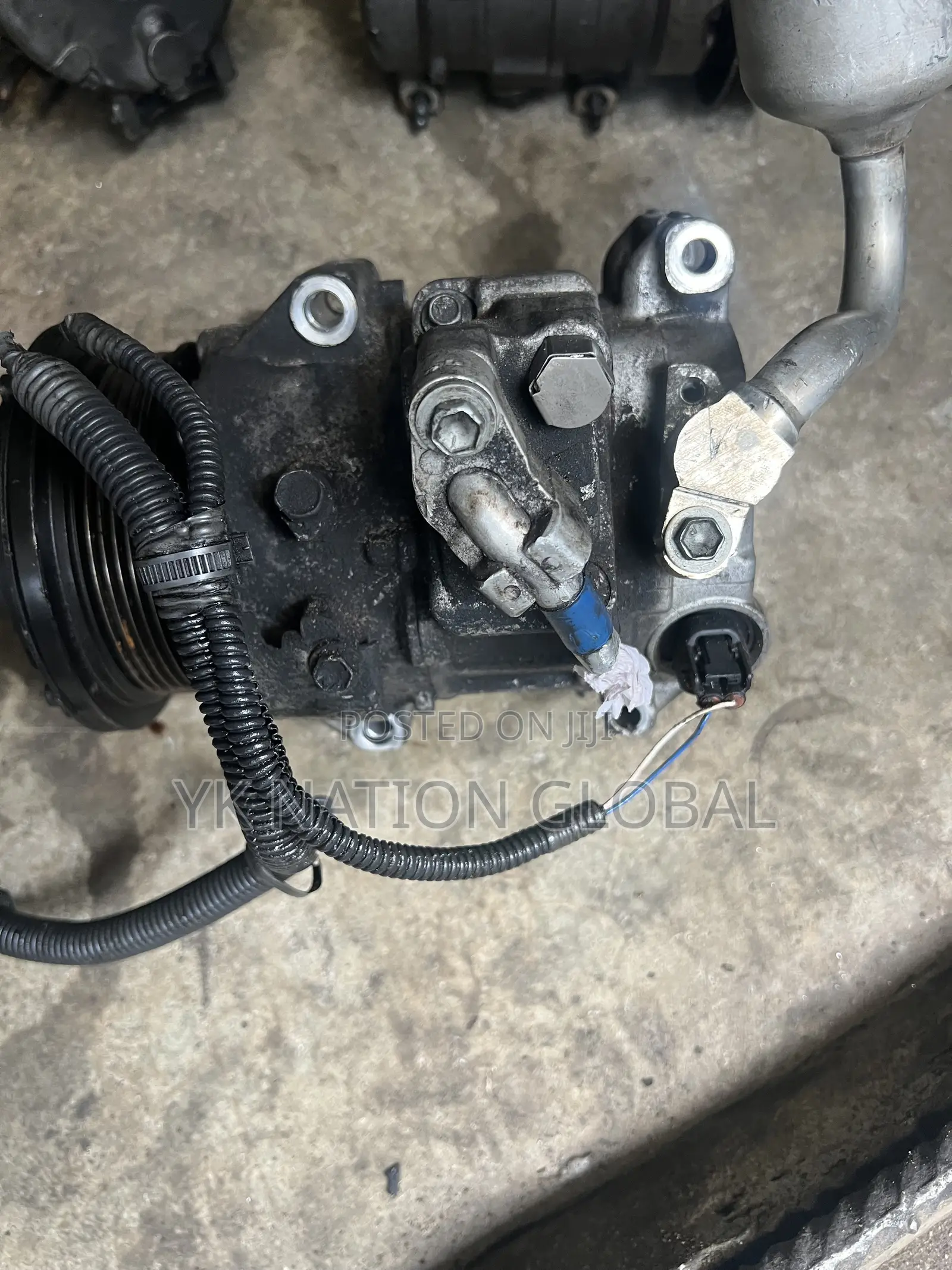Toyota Venza 2008 Compressor 4plug
