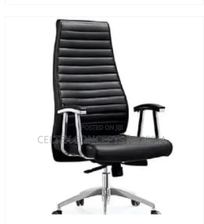 Black Ribbed Executive Office Chair