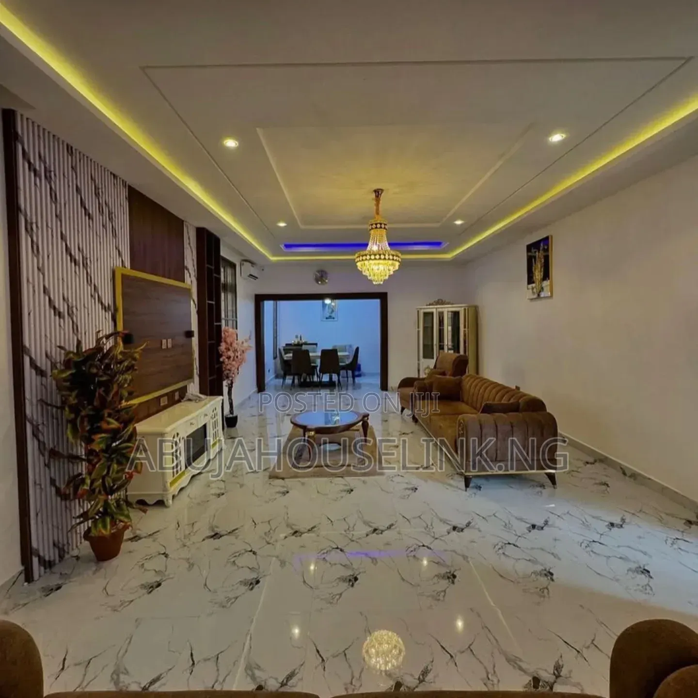 Furnished 5bdrm Duplex in Apo Resettlement for sale