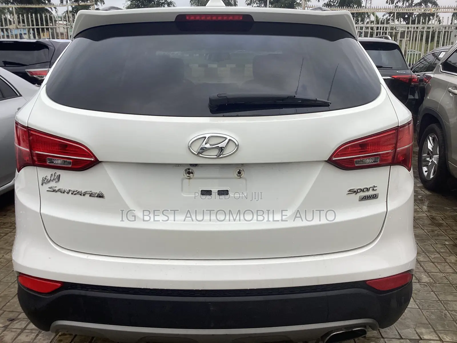 Hyundai Santa Fe Limited 4dr SUV (3.3L 6cyl 6A) 2015 White