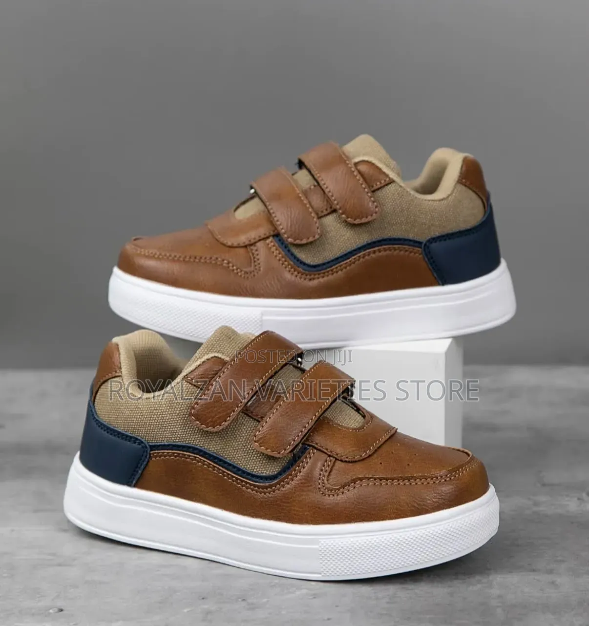 Kids Sneakers