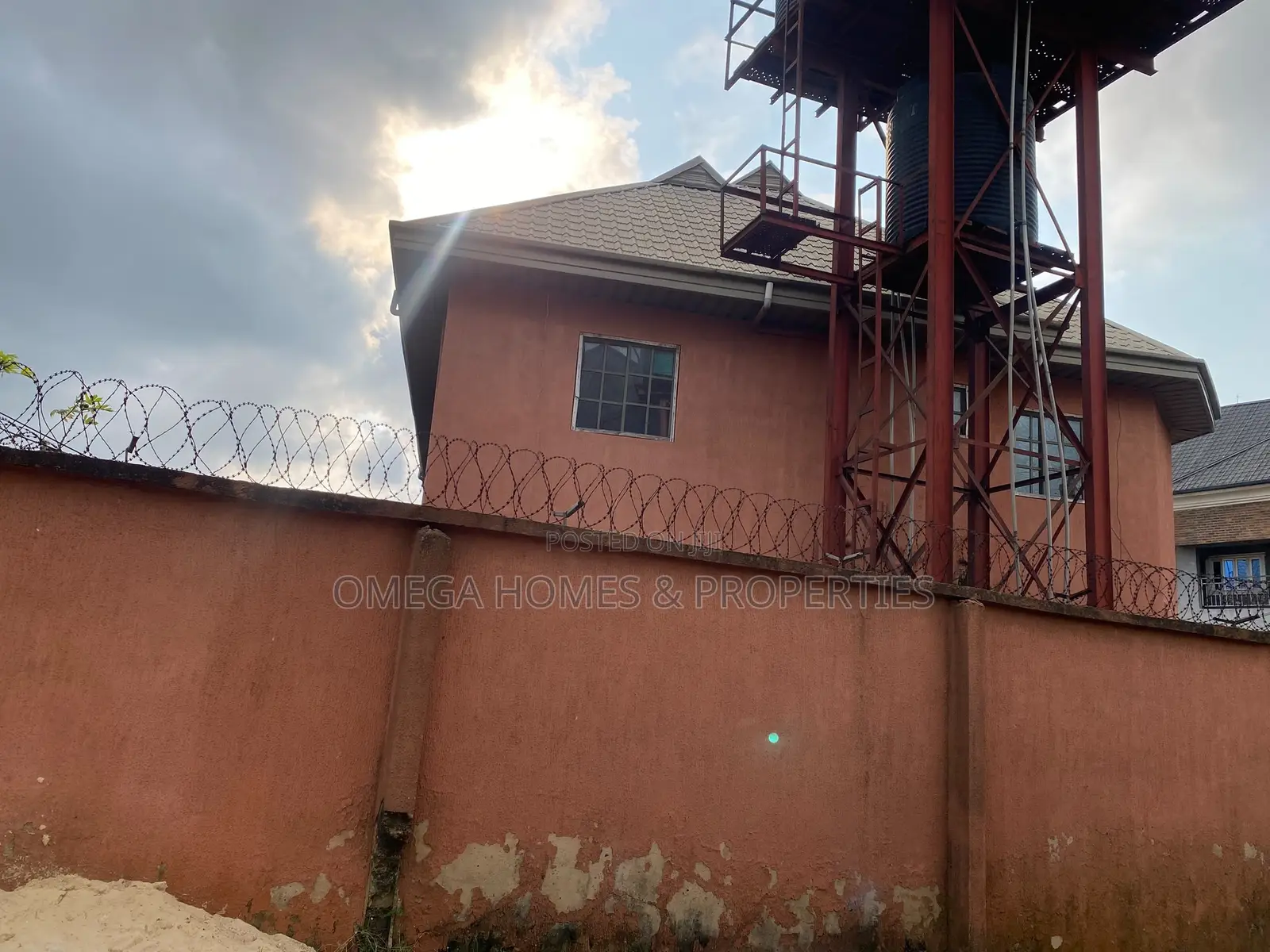 1bdrm Block of Flats in Ehimiri Housing, Umuahia for sale