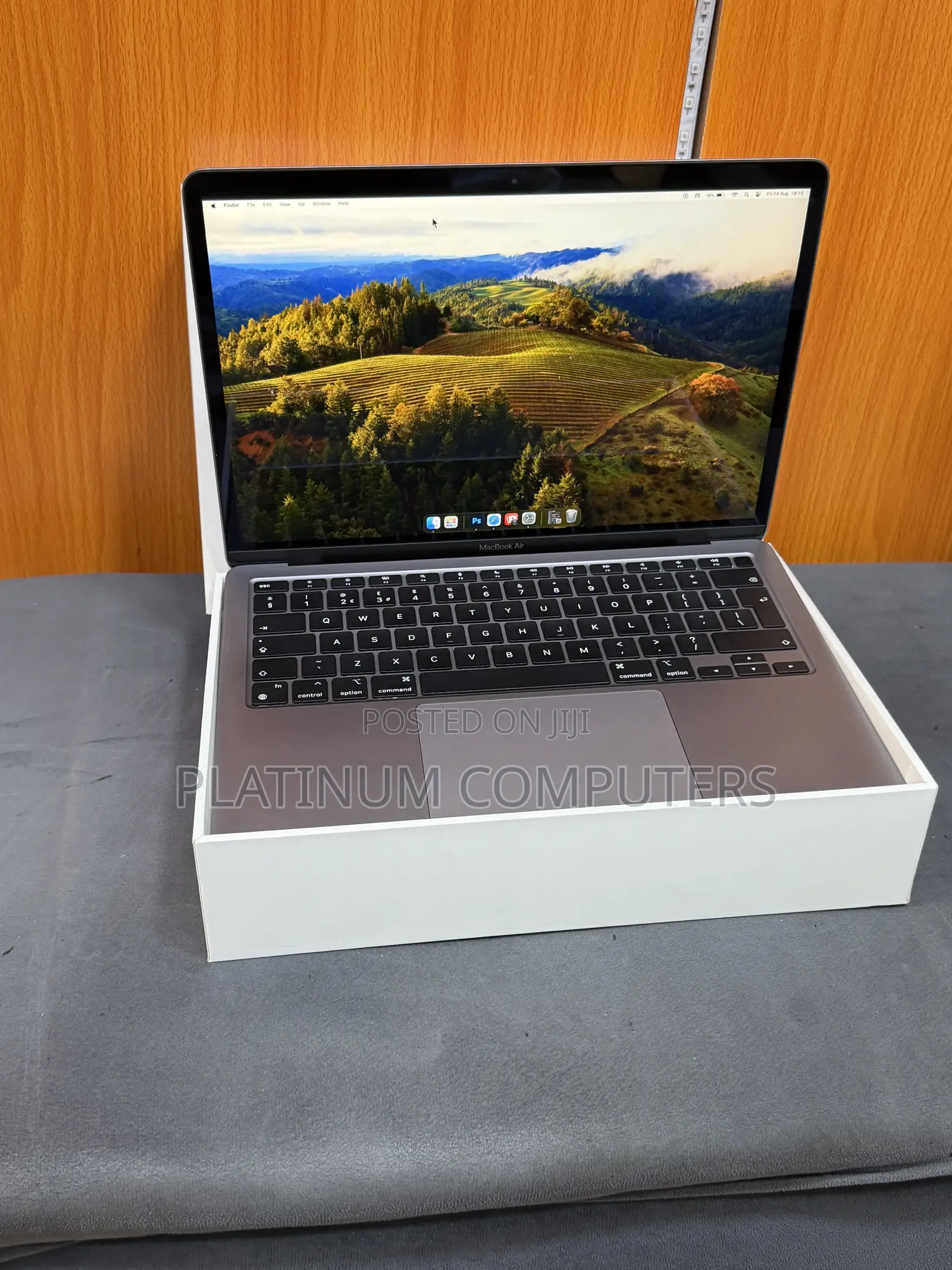 Laptop Apple MacBook Air 2020 8GB Apple M1 SSD 256GB