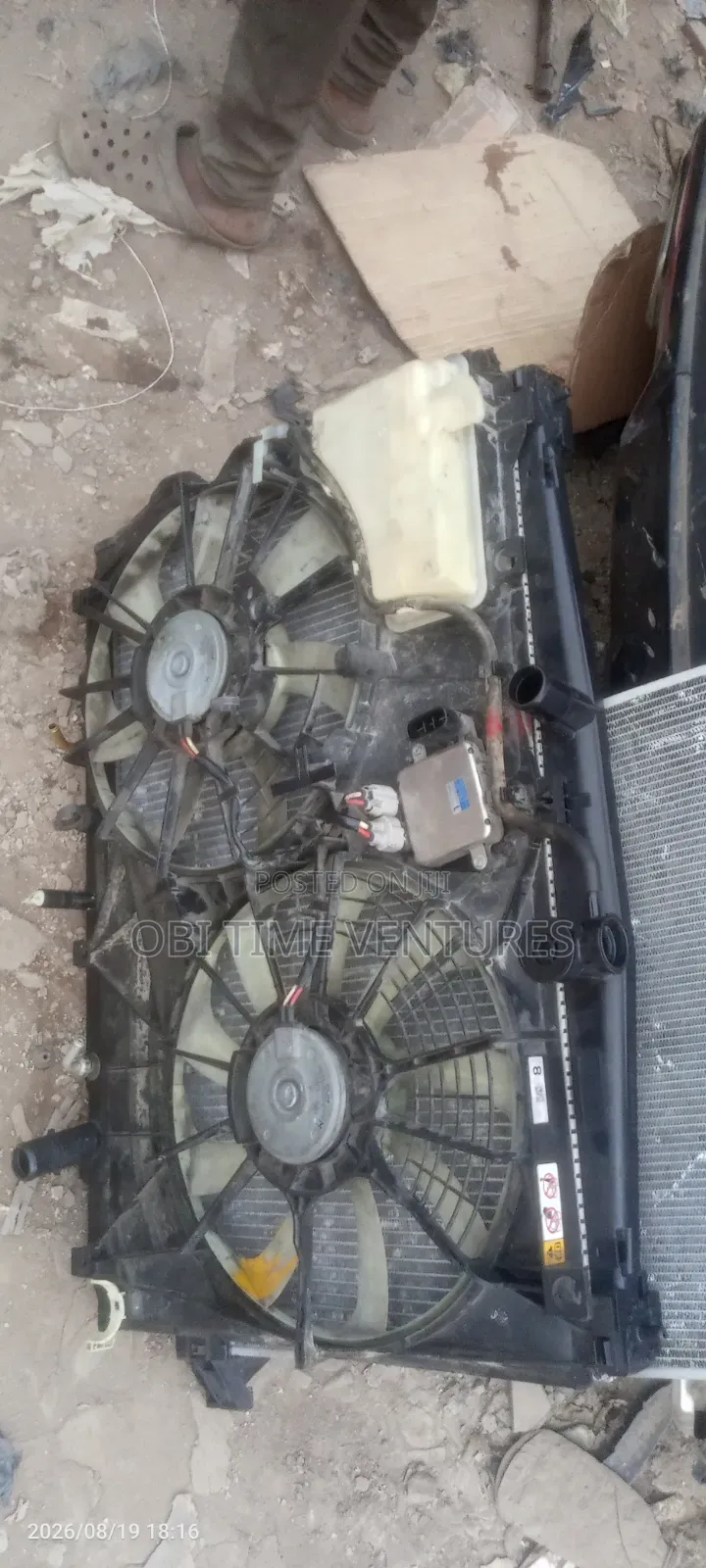 Lexus Rs350 Radiator and Fan 2018