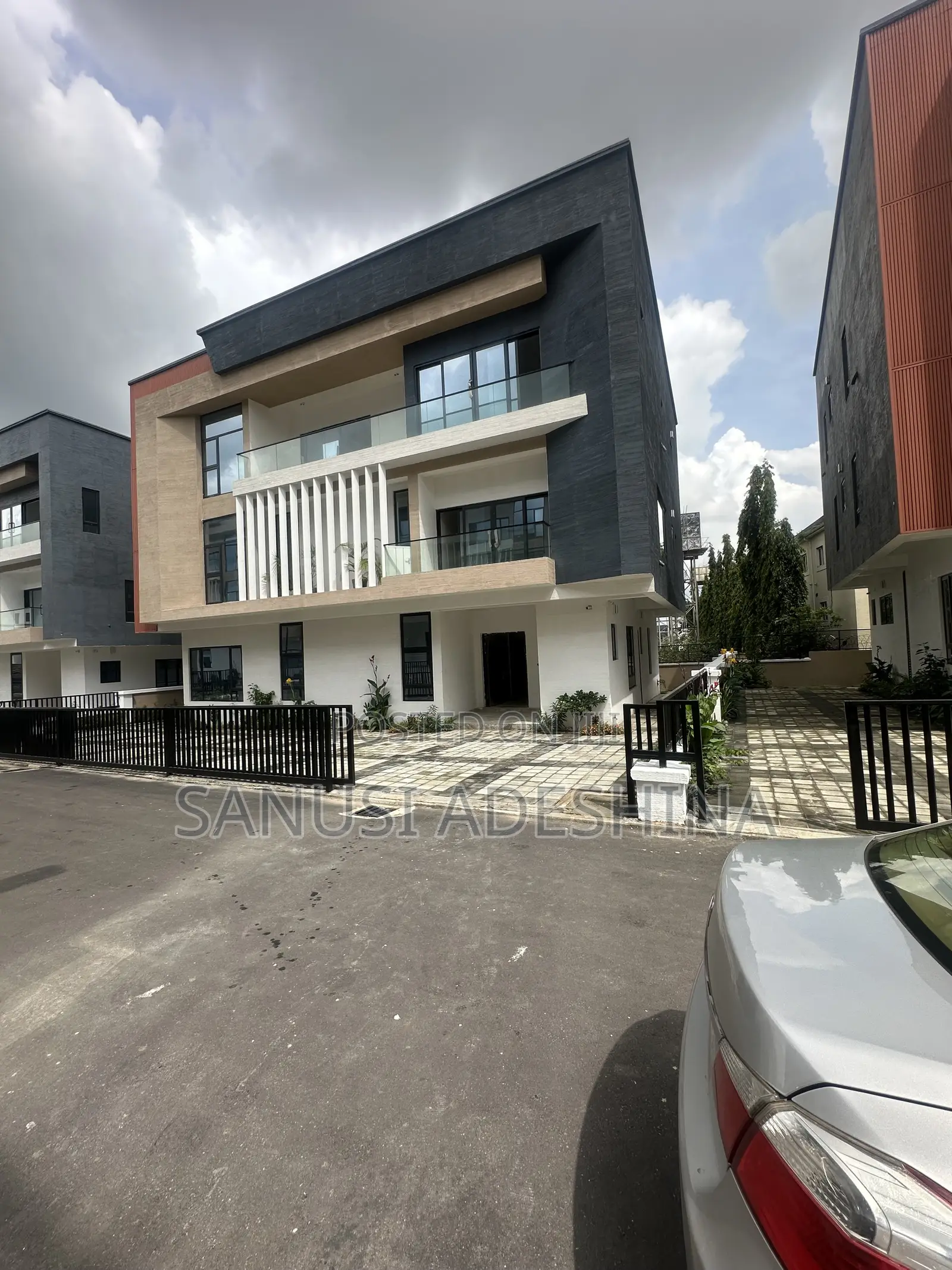 5bdrm Duplex in Katampe, Gwarinpa for rent