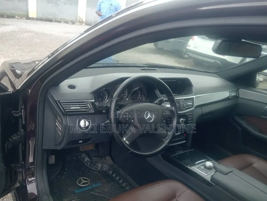 Mercedes-Benz E350 2011 Brown