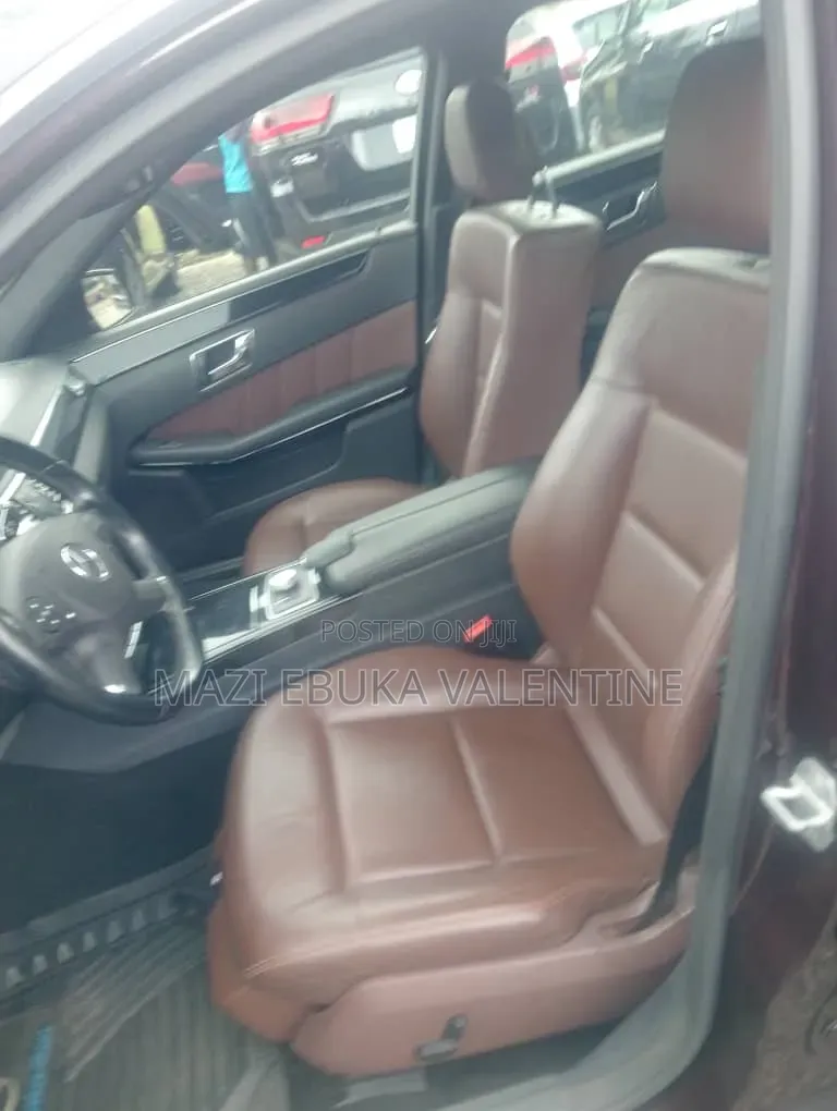 Mercedes-Benz E350 2011 Brown