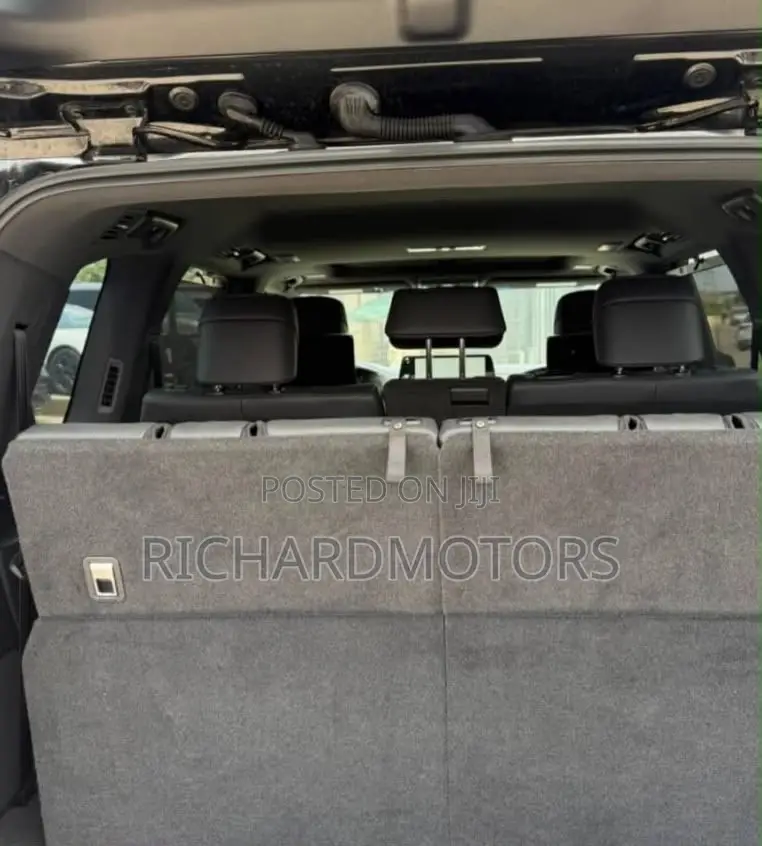Lexus LX 600 2023 Black