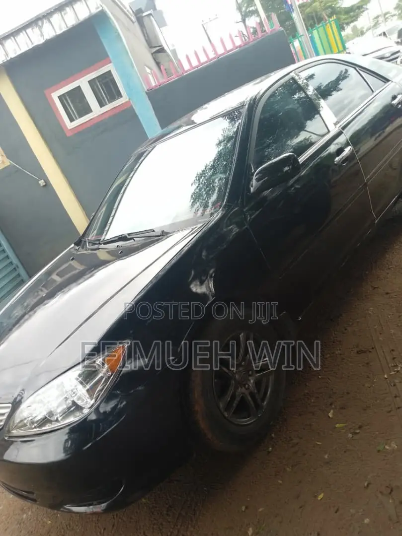 Toyota Camry LE 4dr Sedan (2.4L 4cyl 4A) 2004 Black