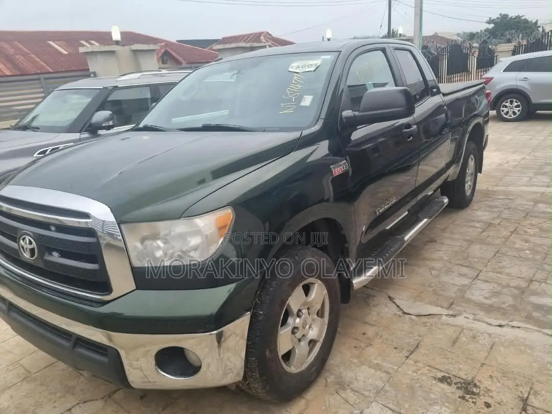 Toyota Tundra Double Cab 4x4 Limited 2011 Green