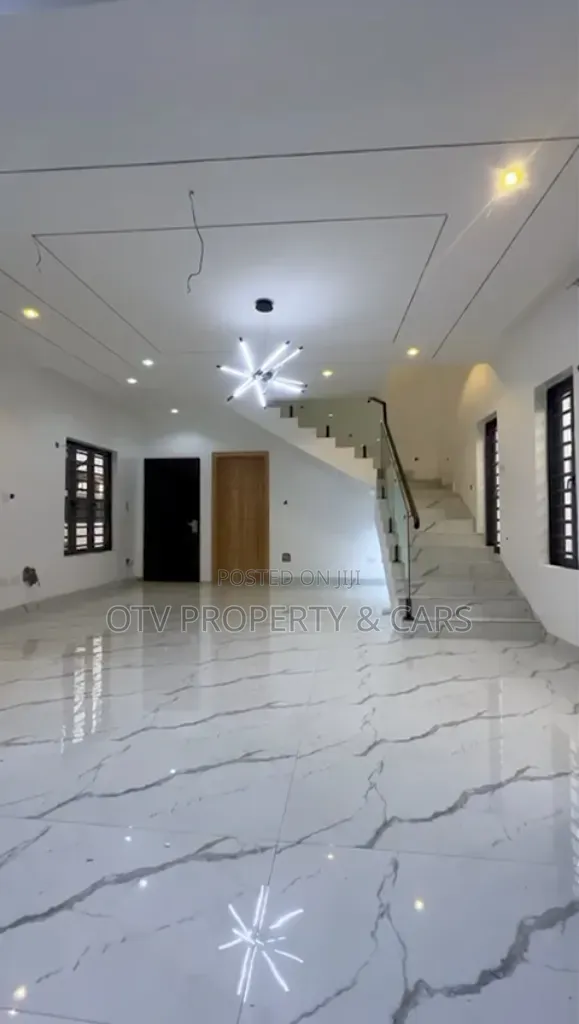 4bdrm Duplex in Omole Phase 1 for sale