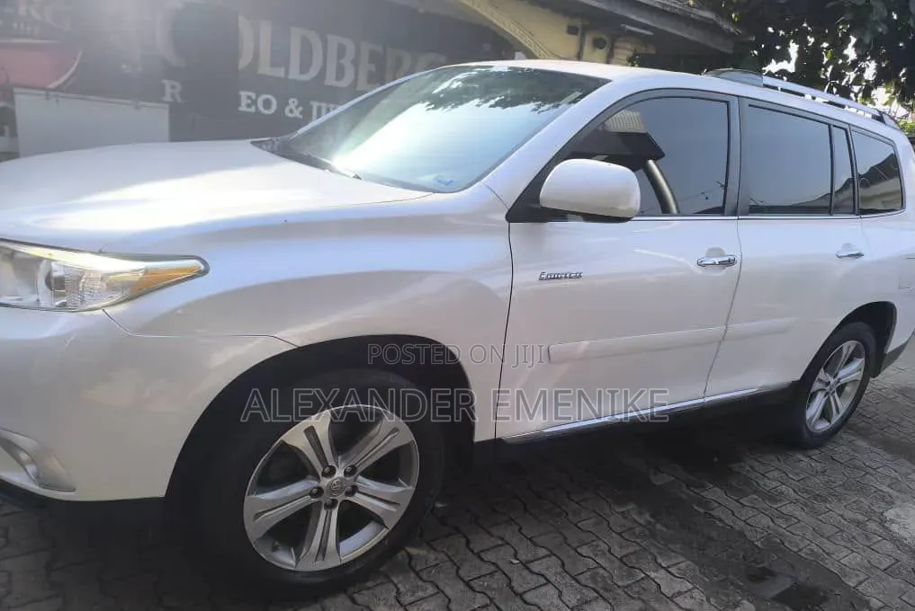 Toyota Highlander 2012 White