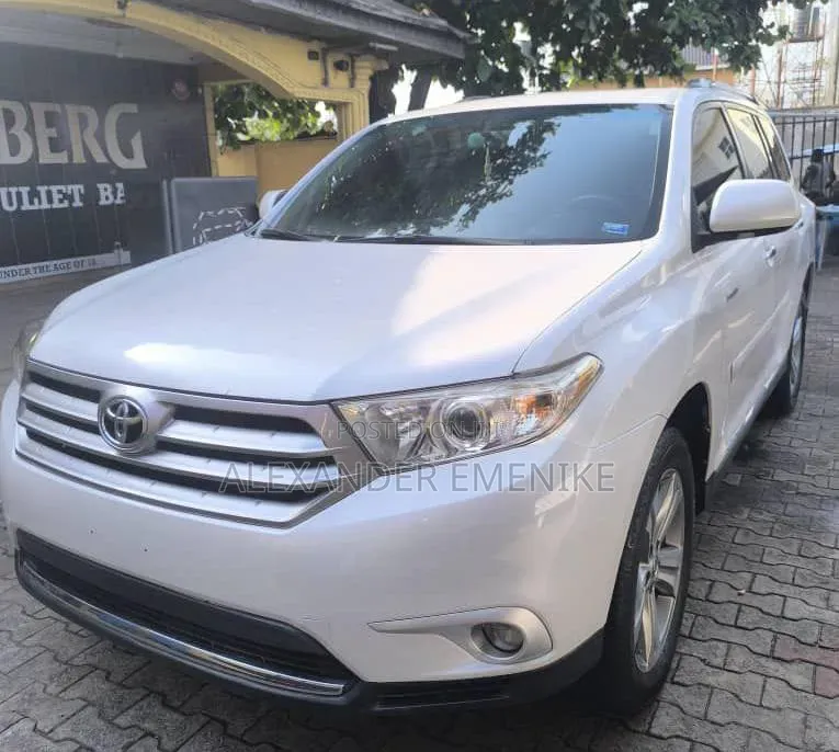 Toyota Highlander 2012 White