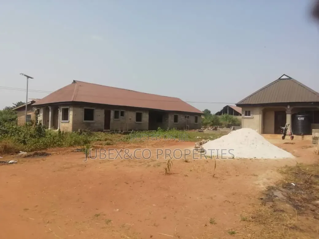 3bdrm Bungalow in Iju After Winners, Ado-Odo/Ota for sale