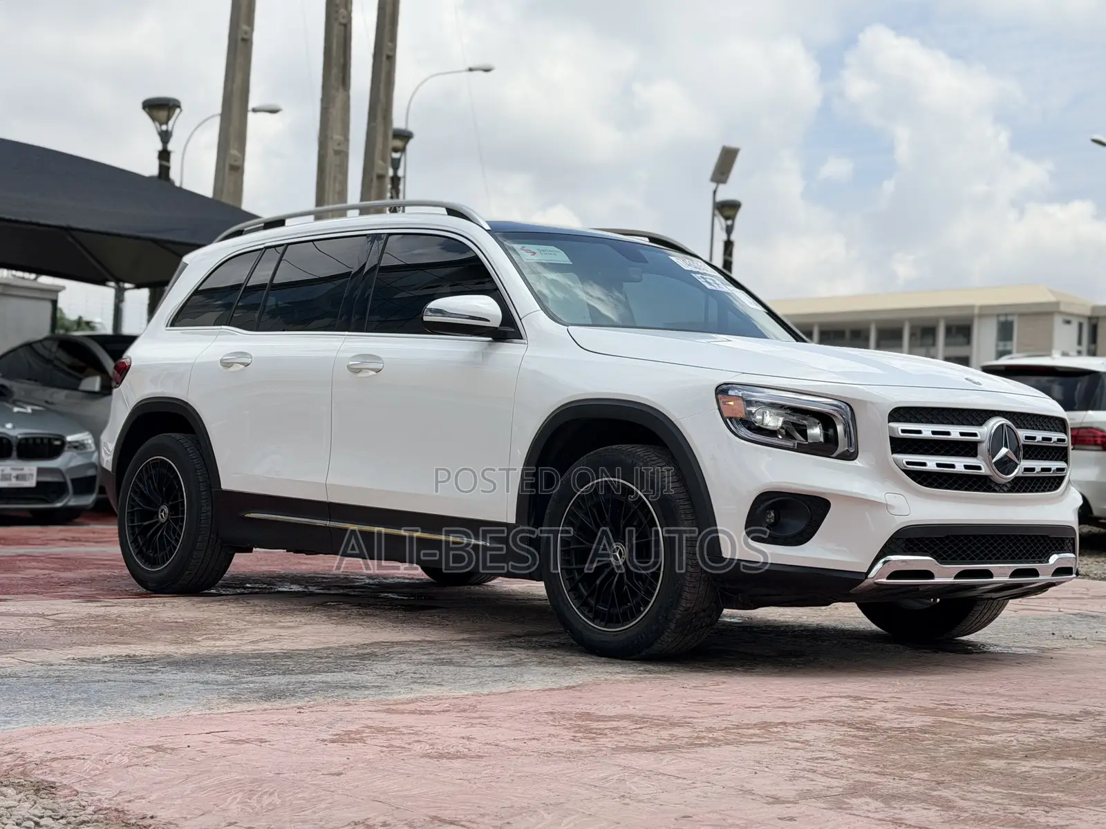 Mercedes-Benz GLB-Class GLB 250 4MATIC 2021 White