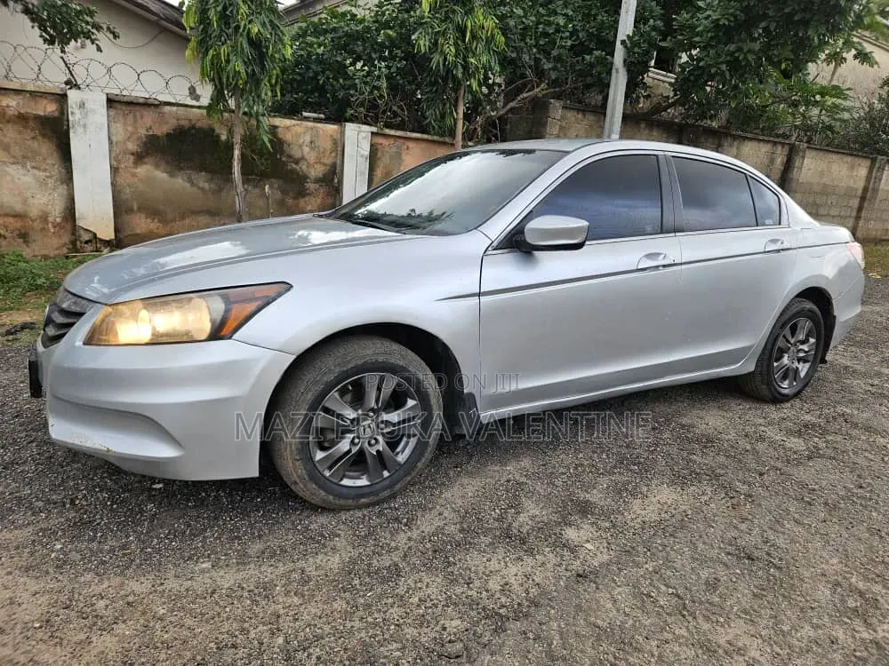 Honda Accord 2011 Ivory