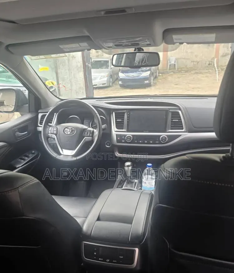 Toyota Highlander 2018 Black