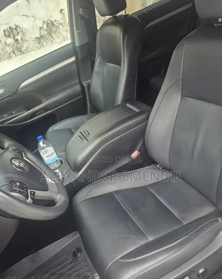 Toyota Highlander 2018 Black
