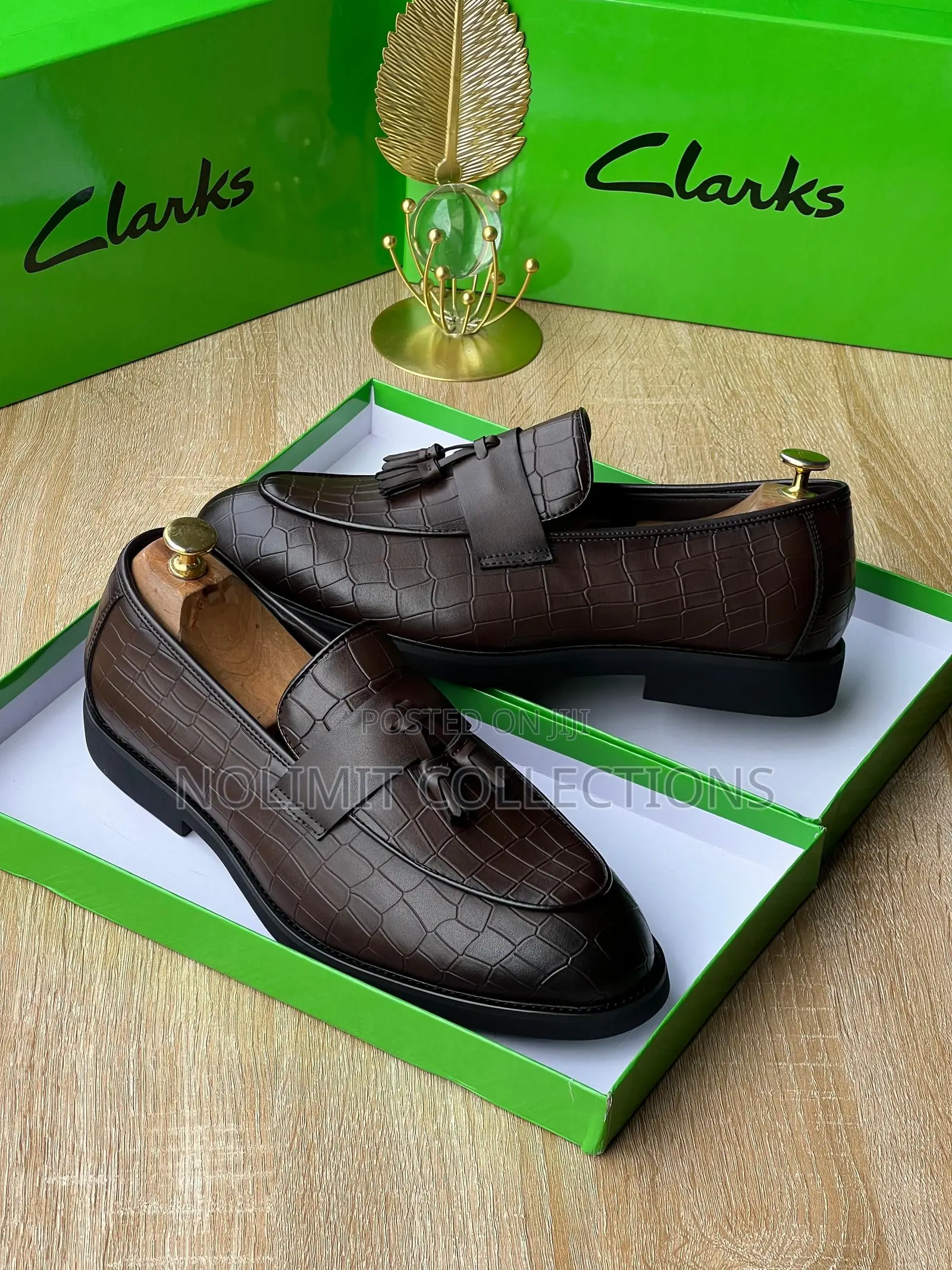 Clarks Men's Crocodile Embossed Tassel Leather Loafers