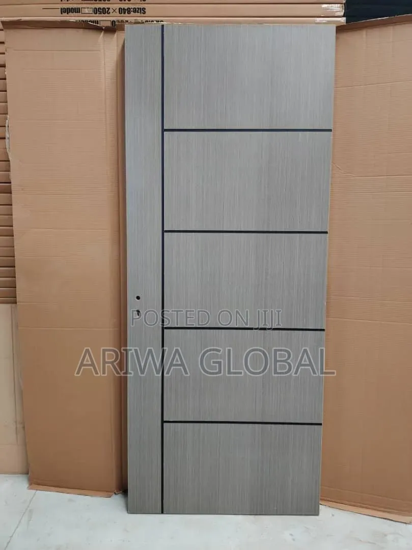 Quality Standard Wooden HDF Door