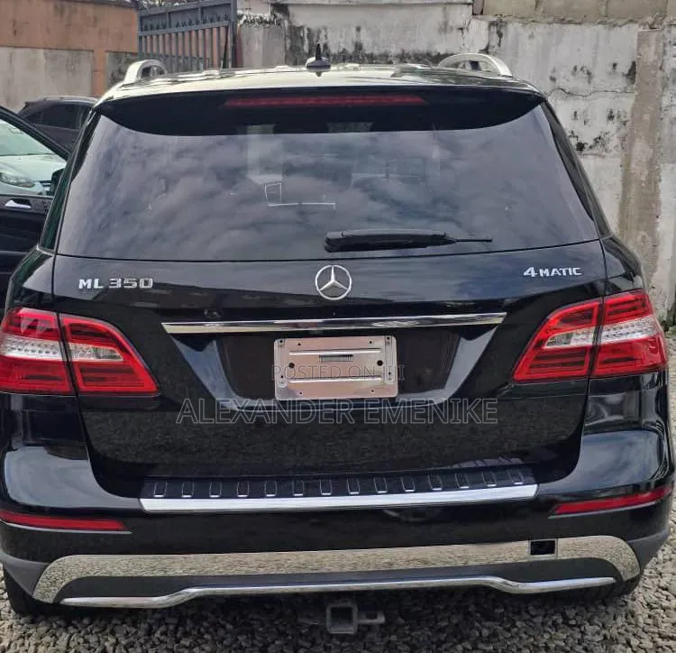Mercedes-Benz M Class 2012 Black