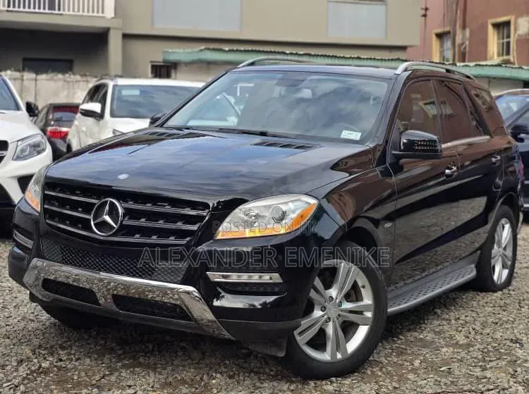 Mercedes-Benz M Class 2012 Black
