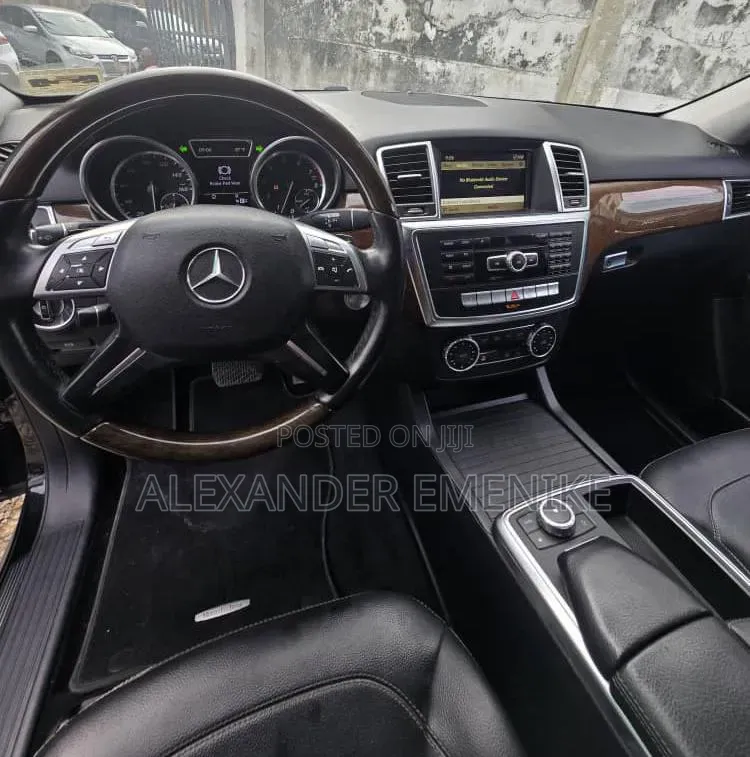 Mercedes-Benz M Class 2012 Black